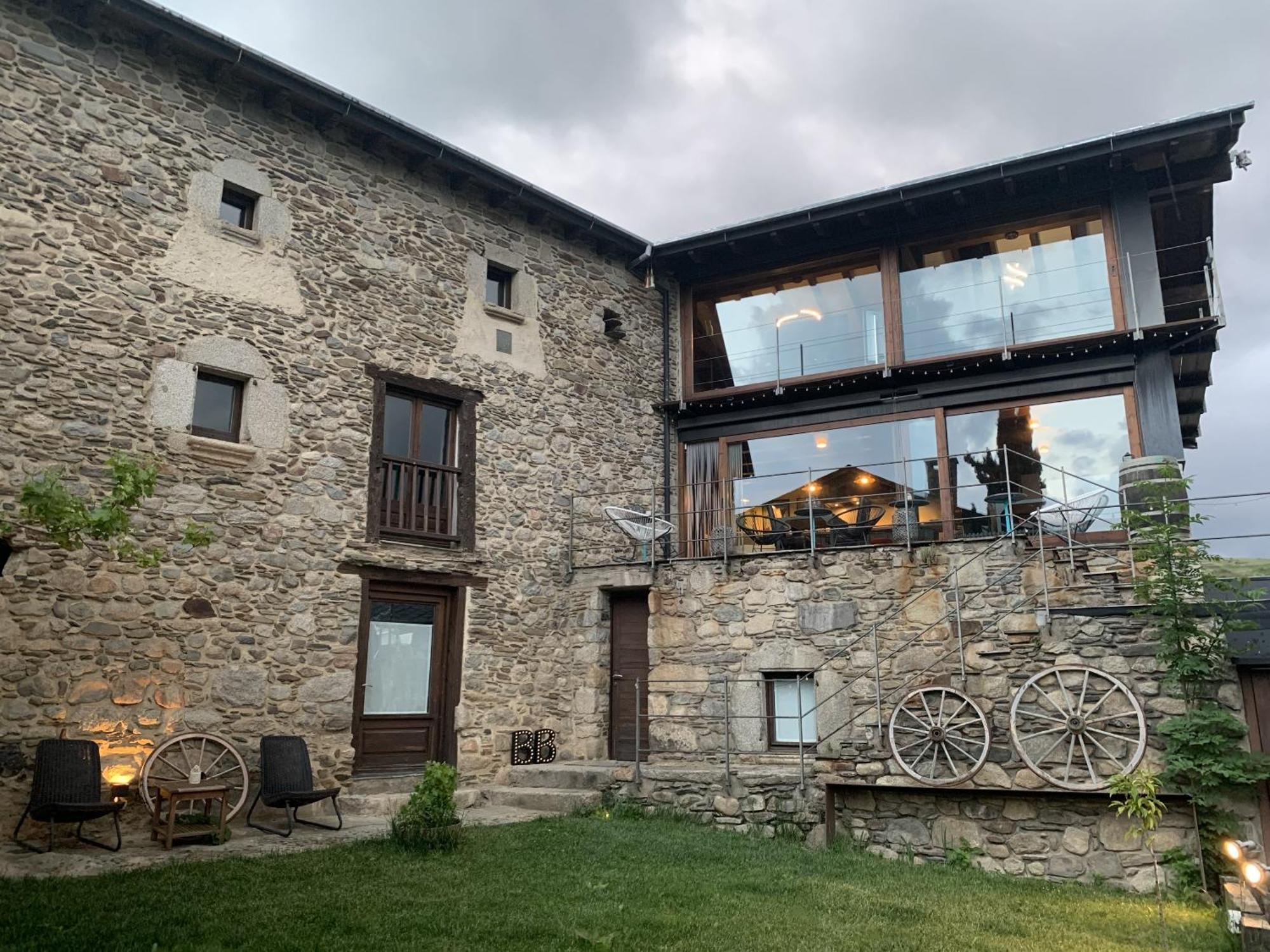 Bed and Breakfast Mas Farner - Adults Only Llivia Exterior foto