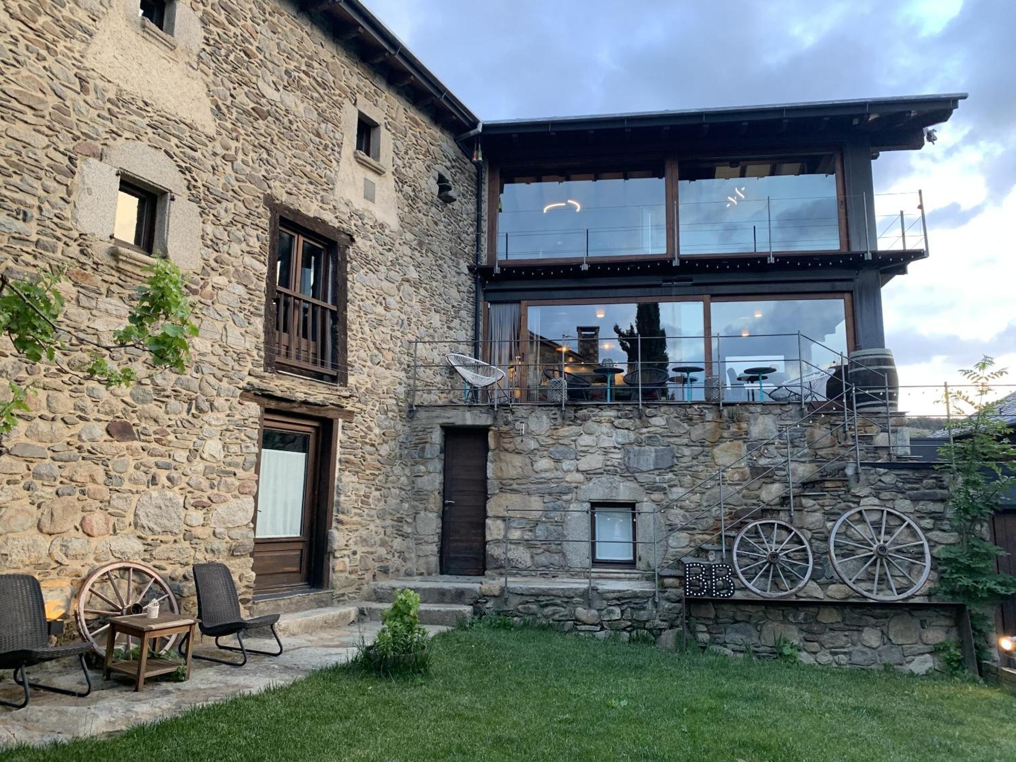 Bed and Breakfast Mas Farner - Adults Only Llivia Exterior foto